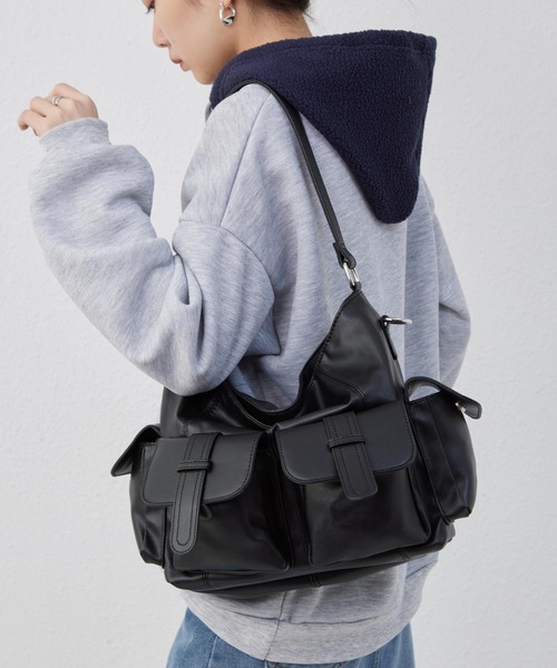 LA VORAGINE ショルダーバッグ バッグ アウトポケット2way