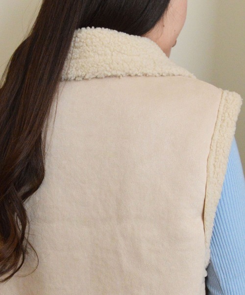 styiro（スタイロ） ベスト ジレ ボア襟付きフェイクムートンベスト