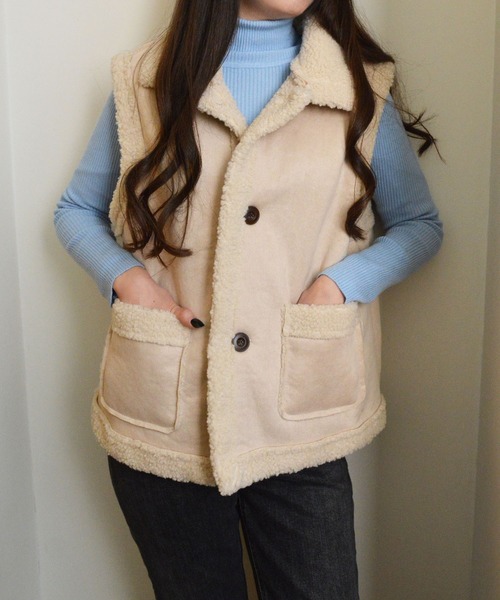 希少美品Lサイズ　リアルムートンベスト　ボア　バックロゴ　イタリア製　切り替え styiro（スタイロ） ベスト ジレ ボア襟付きフェイクムートンベスト