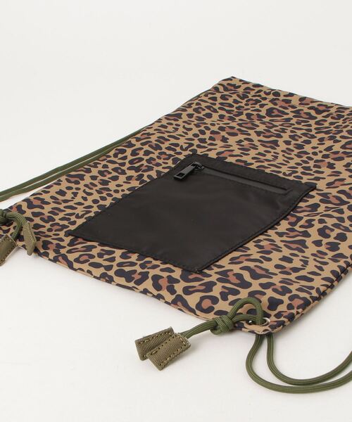 Per sist ence（パーシエンス） デイバック リュック レオパード柄