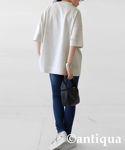「antiqua」 「tree cafe」半袖シャツ FREE オフホワイト レディース antiqua 「antiqua」 「tree cafe」半袖Tシャツ FREE オフ