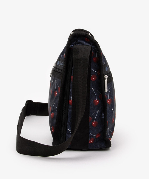 【LeSportsac】DELUXE EVERYDAY BAG クラシカルチェリー 7507_HC26_front_95eb8853-ff77-