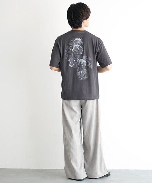 m*2様 期間限定売り切りセール花柄プリント ブラック 半袖Tシャツ M バーゲン プリントTシャツ メンズ [M便 1/1] tシャツ 花柄Tシャツ ロゴ