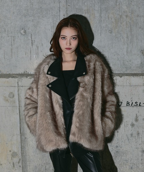 BLONDEY（ブロンディ） コート アウター ノーカラーフェイクファー