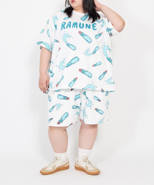 PUNYUS フード総柄Tシャツ ラムネ サイズ3 フード総柄Tシャツ（RAMUNE SHICHIMI）[品番：PNYW0003840]｜PUNYUS