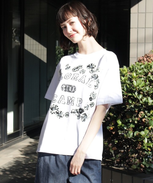 tシャツ 5．6オンスコットン天竺カレッジロゴ＆デイジーモチーフTシャツ レディースの画像