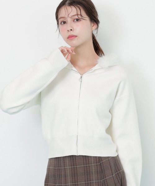 新品未使用　ジルスチュアート　ニットパーカー　白　トップス　タートル　ケーブル JILL by JILL STUART（ジルバイジルスチュアート） ニット セーター
