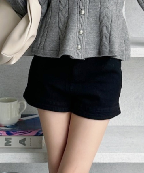Ada. パンツ スエードタッチ ハイウエスト ショートパンツ レディース