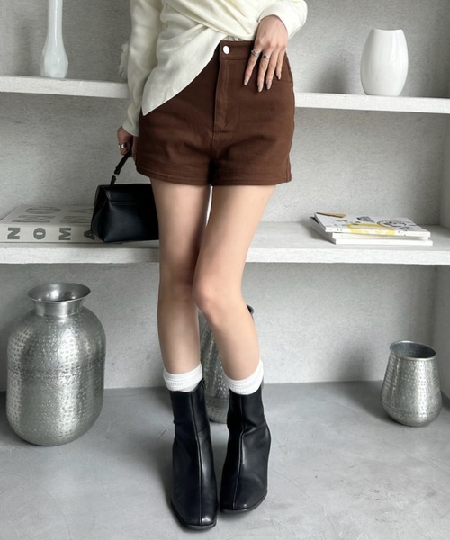 Ada. パンツ スエードタッチ ハイウエスト ショートパンツ レディース