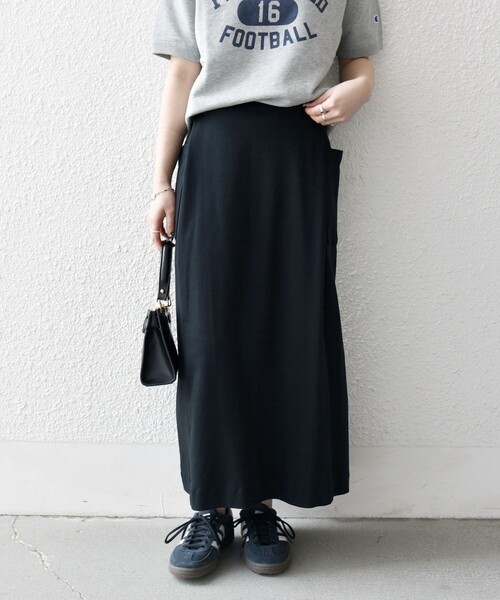 ánuans 黒スカート アニュアンス anuans サテンナロースカート （BLACK） -ファッション