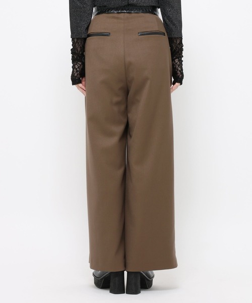 HARE（ハレ） ワイドパンツ パンツ フェイクレザーキリカエデザイン