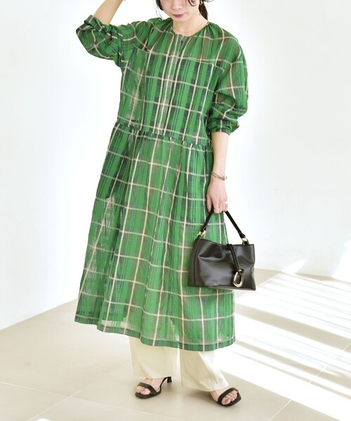 quaranciel ワンピース quaranciel:「手洗い可能」シアー ギャザー