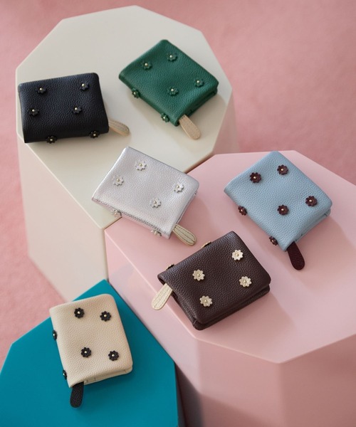 Hashibami（ハシバミ） カードケース 「HASHIBAMI」スモールフラワー