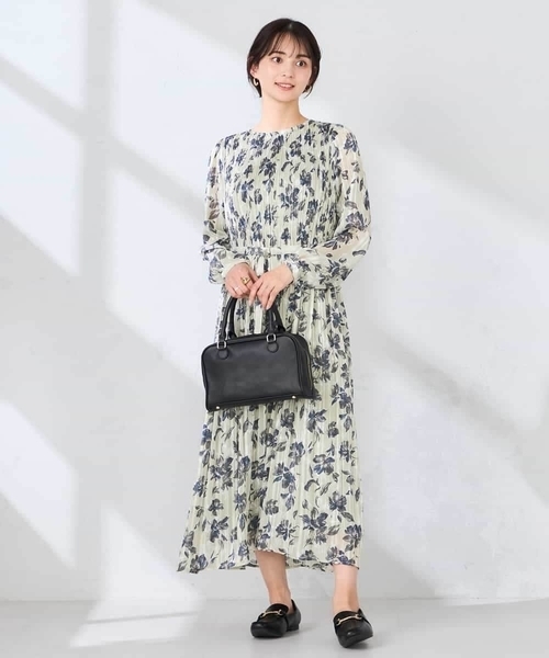ワンピース ランダムプリーツワンピースの画像
