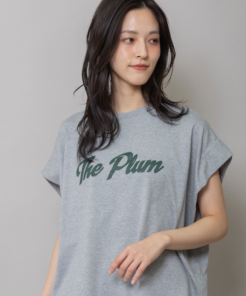 tシャツ The Plum”ロゴプリントタックスリーブTシャツ レディースの画像