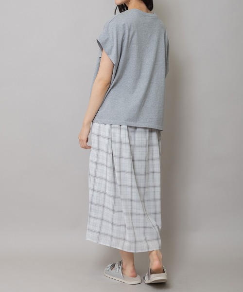 tシャツ The Plum”ロゴプリントタックスリーブTシャツ レディースの画像
