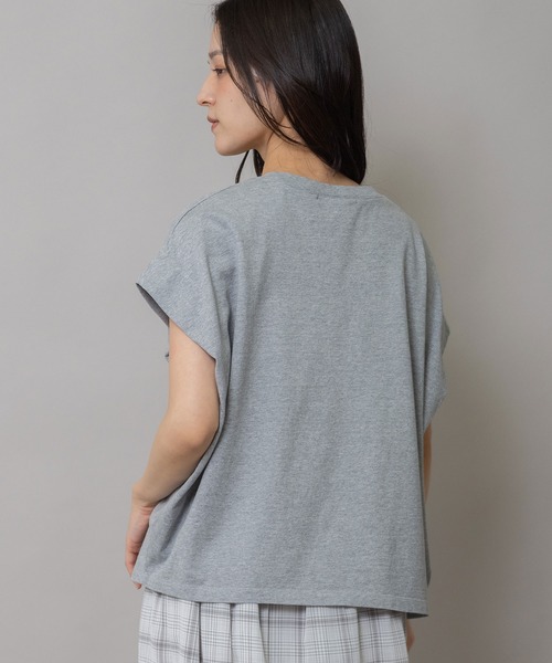 tシャツ The Plum”ロゴプリントタックスリーブTシャツ レディースの画像