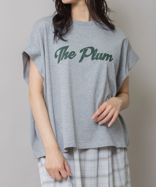 tシャツ The Plum”ロゴプリントタックスリーブTシャツ レディースの画像
