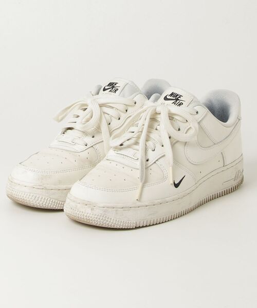 NIKE（ナイキ） ローカットスニーカー 25.5cm ベージュ レディース 