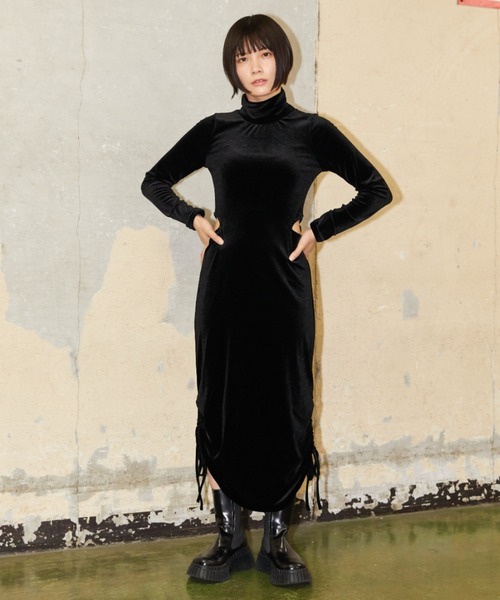 VeLV ワンピース 「ほげちゃんコラボ」SIDE SLIT VELOR ONEPIECE