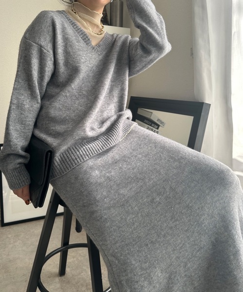 ULEULA（ウルア） セットアップ Vネックニット＋ニットスカート/ニット