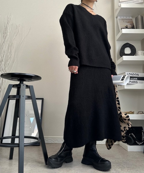 ULEULA（ウルア） セットアップ Vネックニット＋ニットスカート/ニット