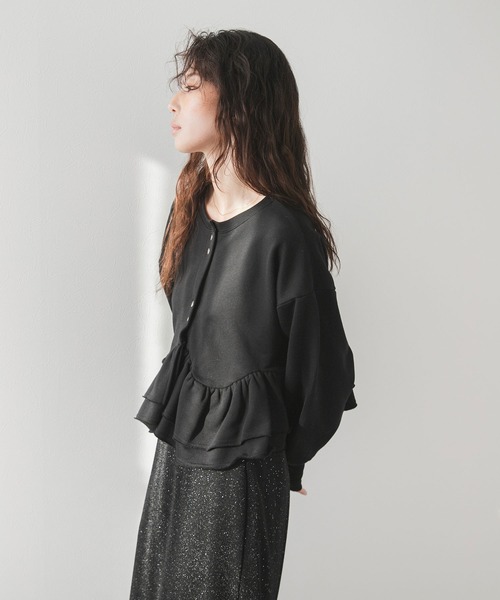 rectangle（レクタングル） tシャツ 2way裾フリルショートトップス