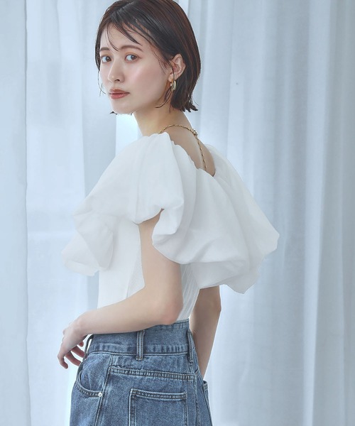 ブラウス シャツ オフショルダーバルーントップス レディース Olu.（オルドット）の「バルーンボリュームオフショルダー