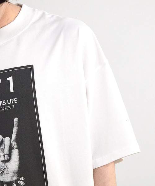 【CHAOTIC】別注メロイックサインプリントオーバーサイズTシャツ CHAOTIC】別注メロイックサインプリントオーバーサイズTシャツ