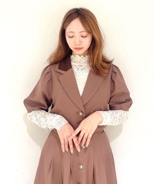 F i.n.t（フィント） セットアップ 釦使いパフスリーブジャケット
