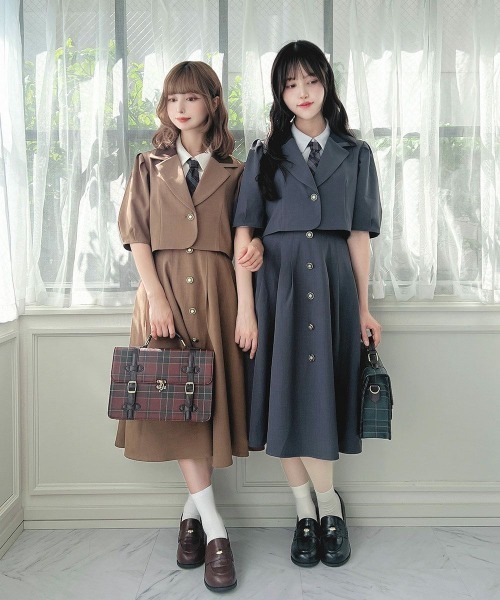 大人かわいいブランドお洋服　31点セット レディース セットアップ osharewalker（オシャレウォーカー） スカート