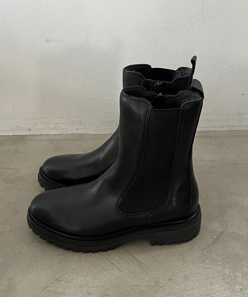 CAPRICIEUX LE'MAGE（カプリシューレマージュ） ブーツ サイドゴア