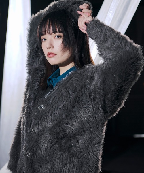 Ellno Loset（エルノロゼット） カーディガン シルバーボタンラメ