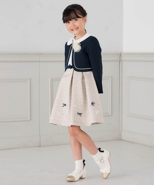 a.v.v（アー・ヴェ・ヴェ） ブローチ 「KIDS」「2026セレモニー」ラメ