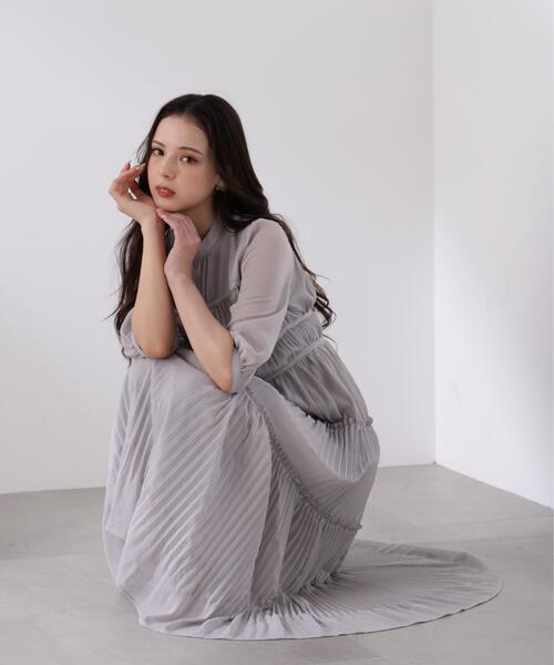 新品未使用Adolfo Dominguez プリーツロングワンピース PROPORTION BODY DRESSING（プロポーションボディドレッシング