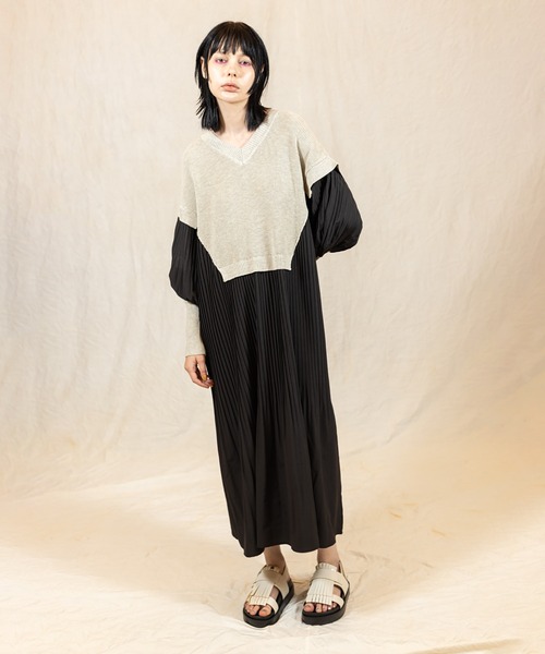 「OSMOSIS」 「loaf」長袖ワンピース ONE SIZE ブラック レディースの画像