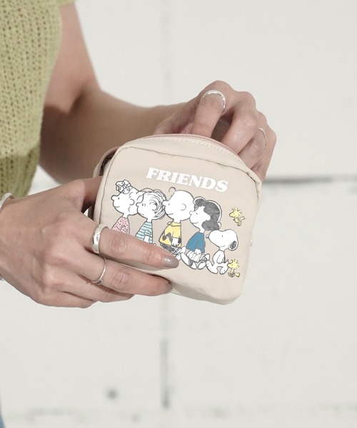 PEANUTS ポーチ 09”「PEANUTS」ナイロン プリント スクエア ポーチ