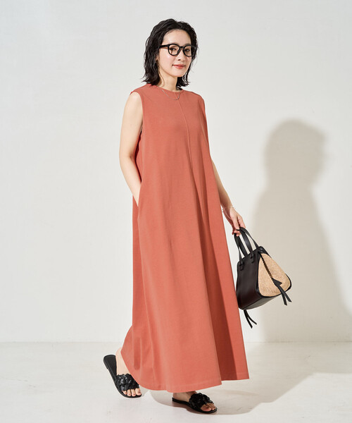 ワンピース 限定展開　ノースリーブ Aライン シルエット ワンピースの画像