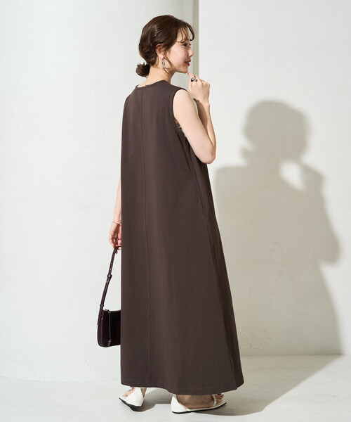 ワンピース 限定展開　ノースリーブ Aライン シルエット ワンピースの画像
