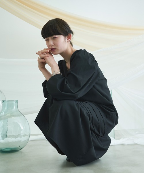 ◆Vネック ボリューム袖 透け感 フレア ワンピース ブラック FREAK'S STORE 「FREAK'S STORE」 7分袖ワンピース フリ