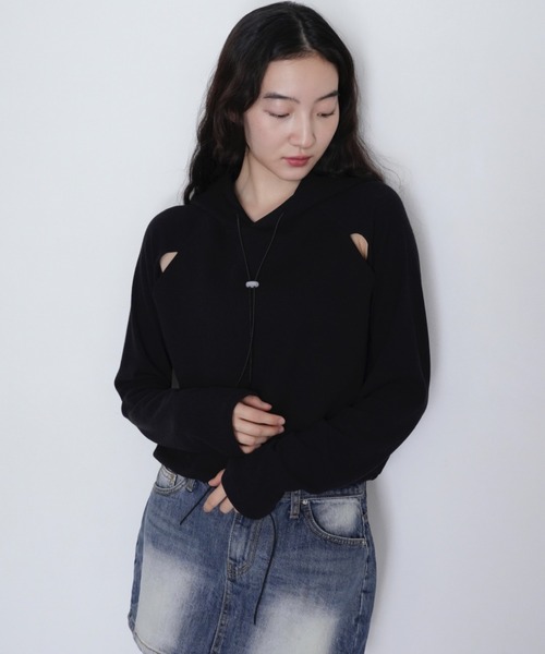 tシャツ 「ZOZO限定」アーム　カットアウト　フーディー　ニット　パーカー レディース Uenui tシャツ 「ZOZO限定」アーム カットアウト フーディー