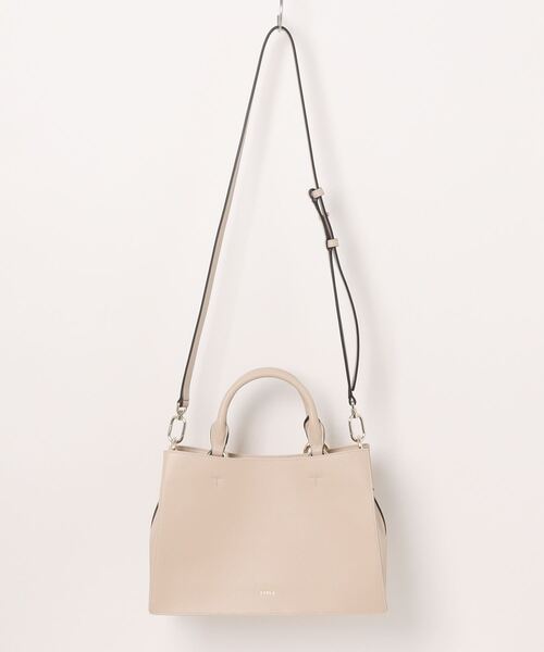 【関税込】FURLA Nuvola トートバッグ M トートバッグ M NERO Furla Nuvola | Furla JP