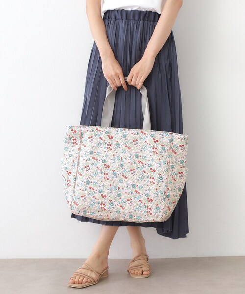 LAURA ASHLEY（ローラアシュレイ） トートバッグ 「STORY掲載！/撥水
