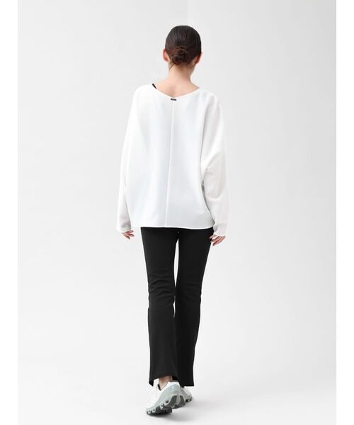 YORT ブラウス シャツ 「接触冷感・防シワ」Vネックドルマンスリーブ