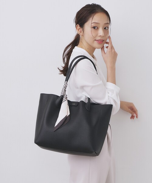 2月28日まで！！女性の一人暮らしにピッタリな中型サイズ！ index（インデックス） トートバッグ 「通勤対応／A4対応」スカーフ