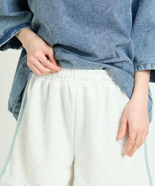 A.D.C.L. パンツ デニムサイドライン トラックショートパンツ