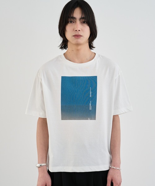 シンプルデザイン Tシャツ SINSS tシャツ Graphic compact T-shirt / グラフィックコンパクトT