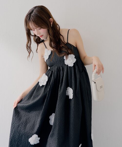 Chico（チコ） ワンピース 「SALON by Chico」3Dフラワージャガード