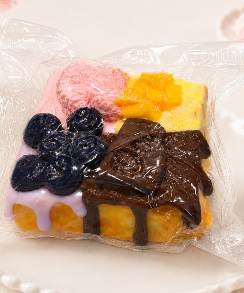 FLANEEK. おもちゃ BIGスクエアケーキ水感スクイーズ : ZOZOTOWN Yahoo