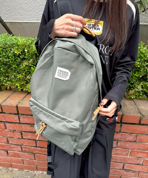 FREDRIK PACKERS（フレドリックパッカーズ） デイバック リュック